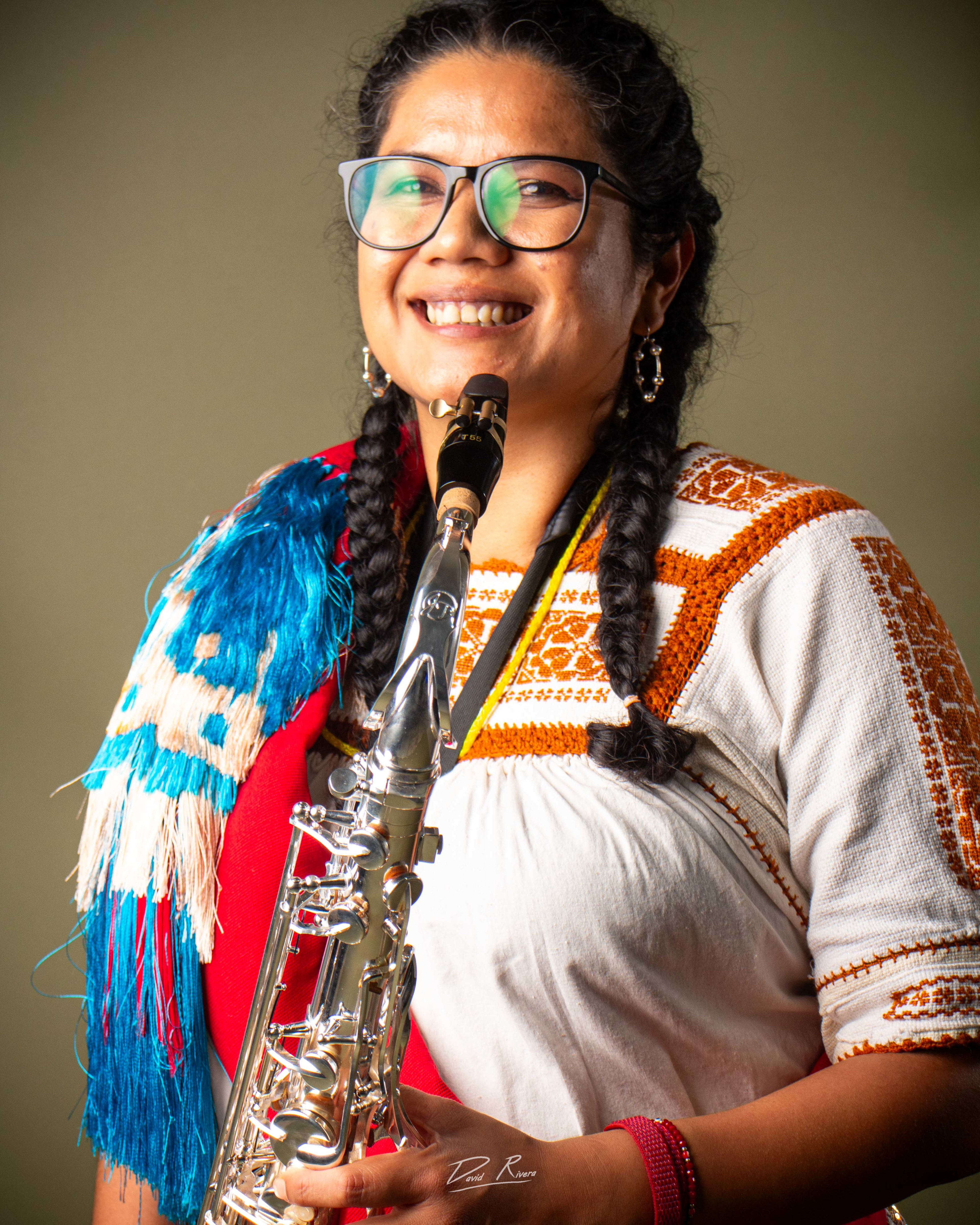 ORQUESTA TINHARHANI DE TINGAMBATO - Fotografía 7