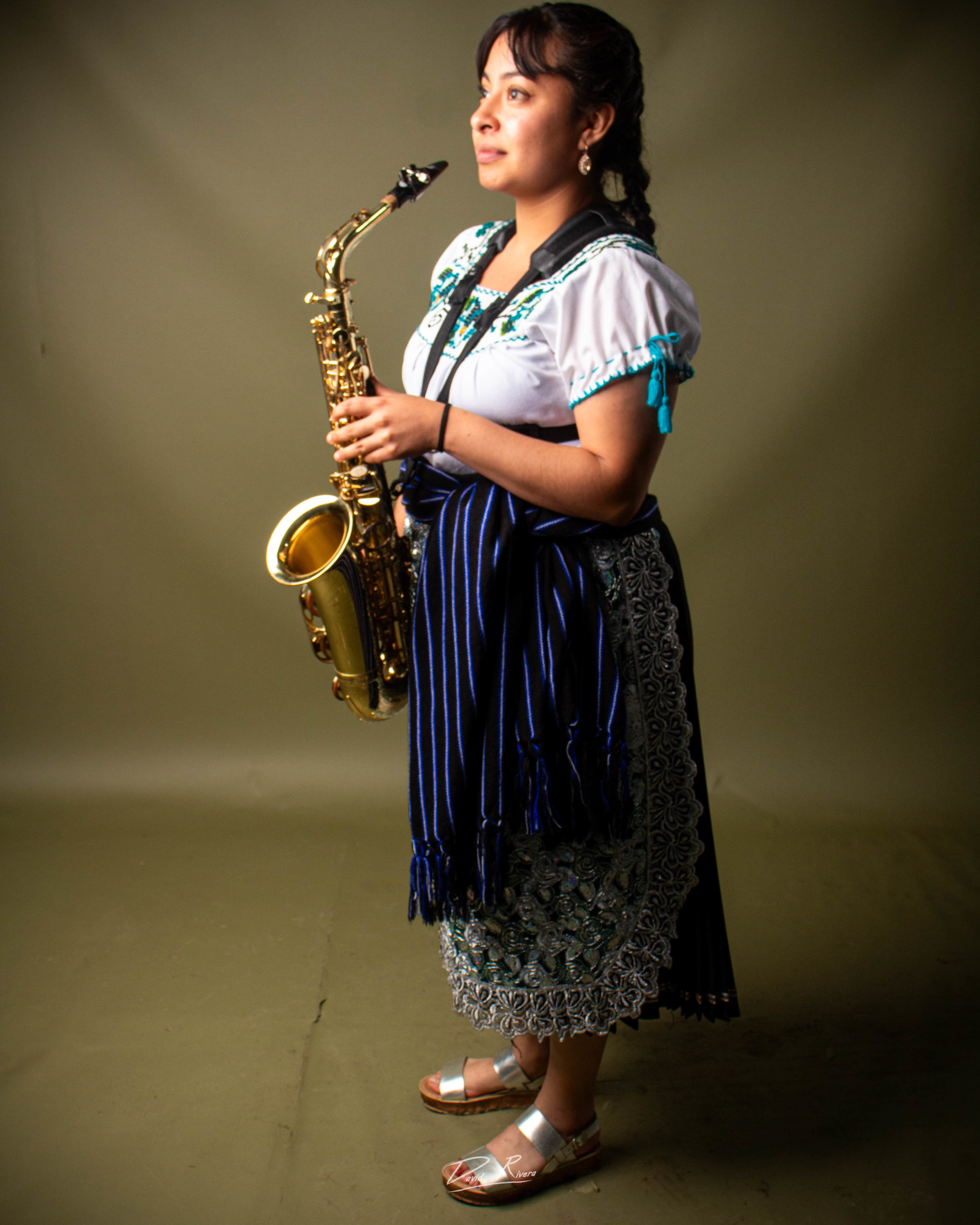 ORQUESTA TINHARHANI DE TINGAMBATO - Fotografía 10