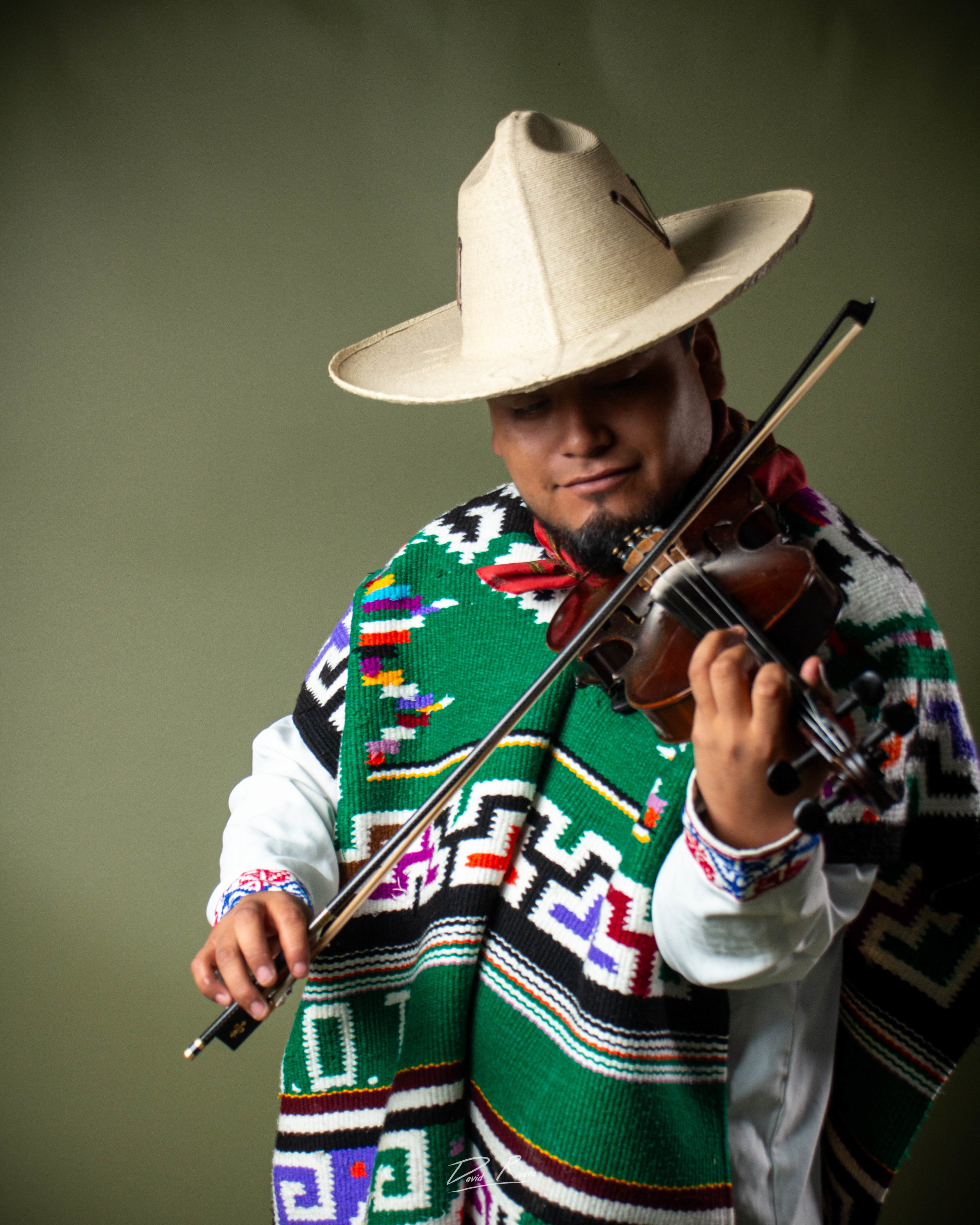 VIEJITOS DE JARACUARO - Fotografía 12