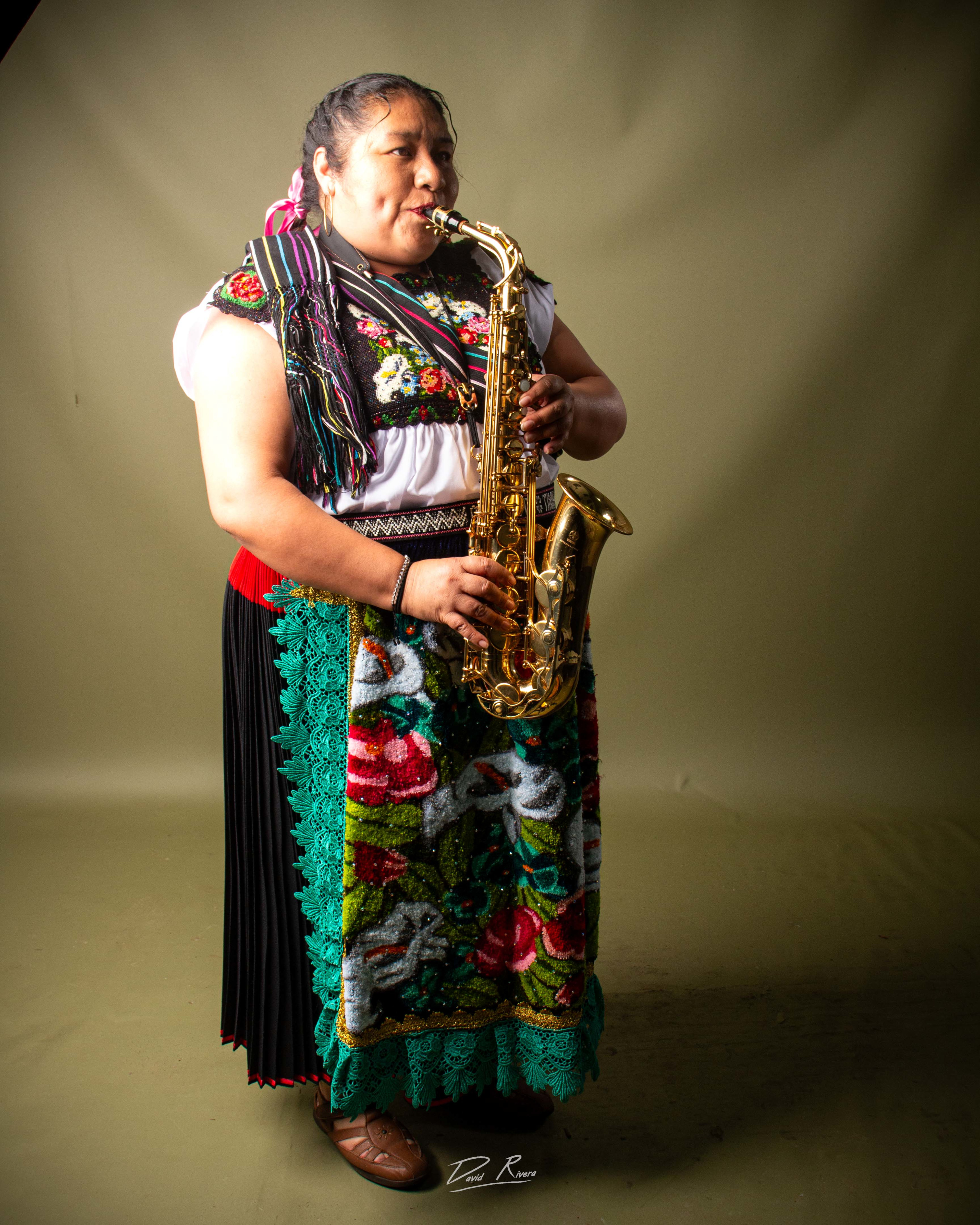 ORQUESTA TINHARHANI DE TINGAMBATO - Fotografía 24