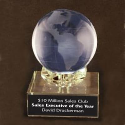 Diamond Base Globe 5-1/2"