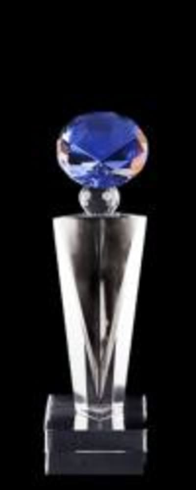 Elegante Blue Diamond B 8"