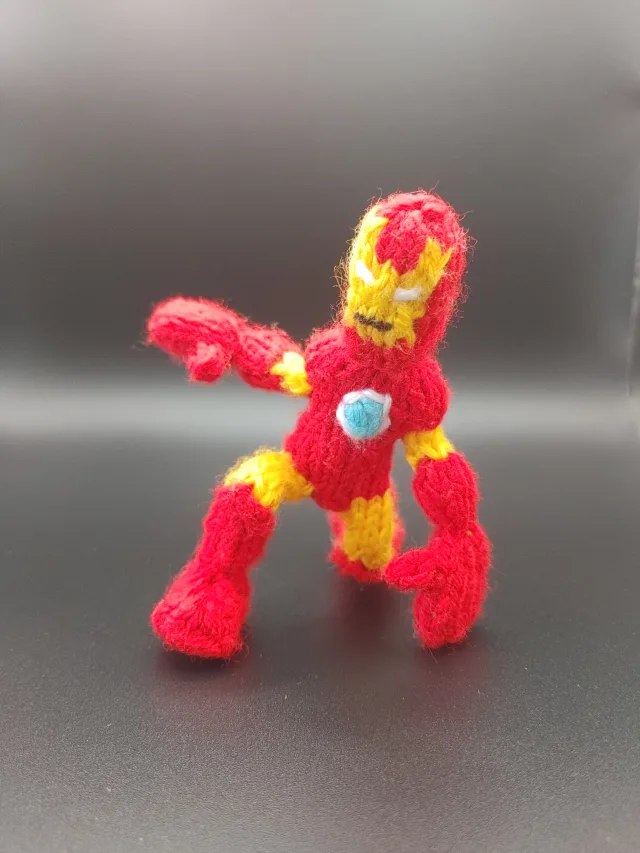 Knitting Pattern 'Iron Man' on Pattern Paradise