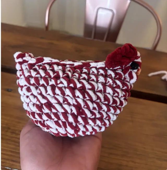 Crocheting Pattern 'Chunky Chicken Crochet Pattern' on Pattern Paradise