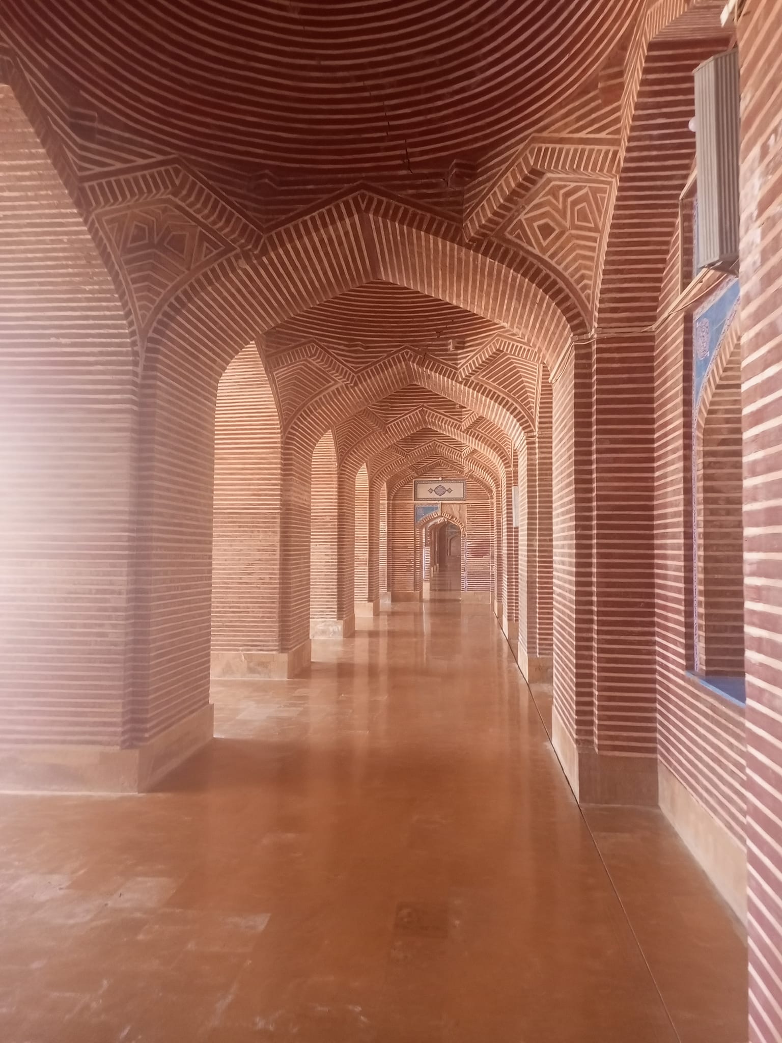 View of Shahjahan Mosque, Thatta