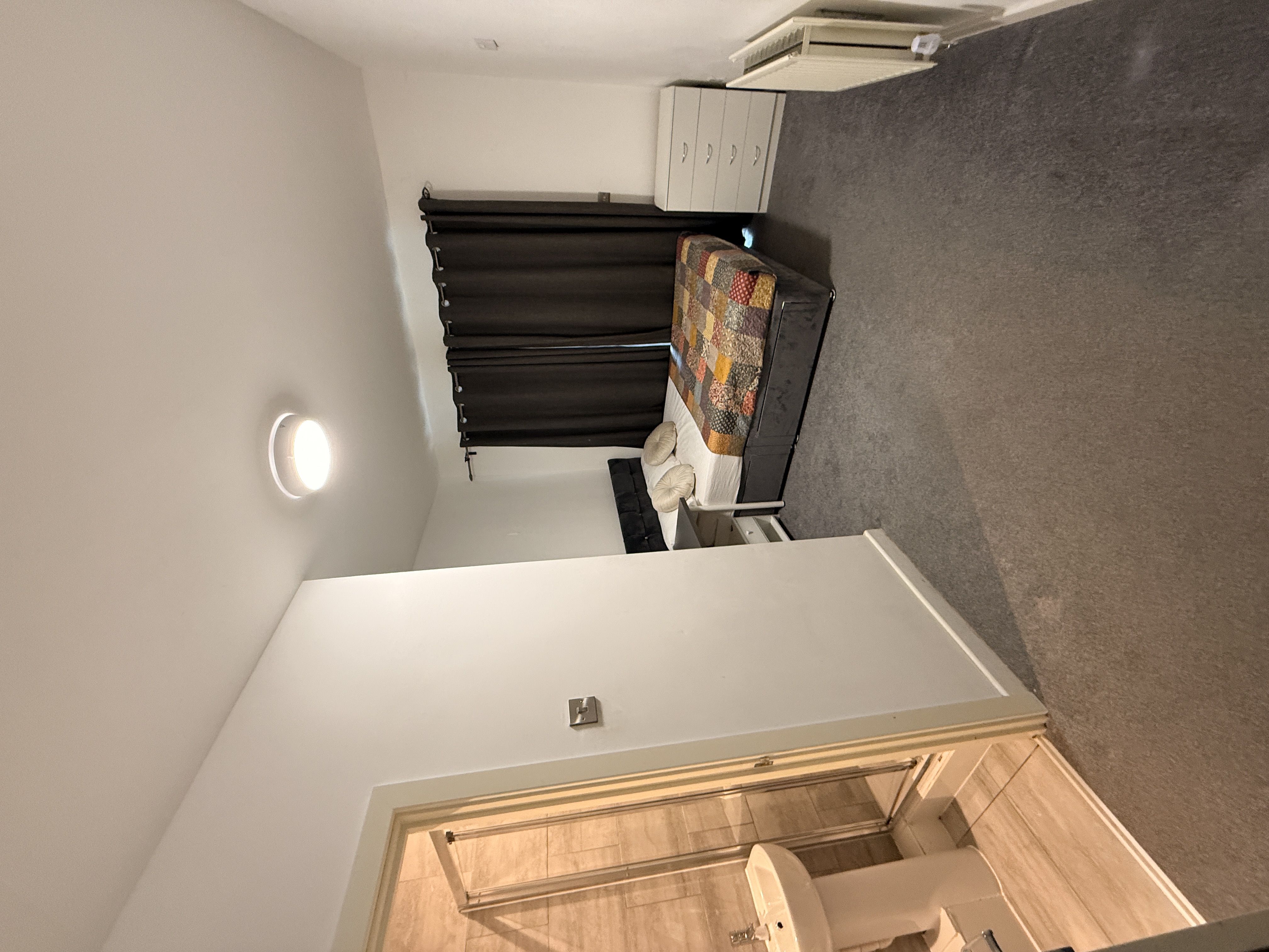 Modern 3 Rooms in Milton Keynes view 6