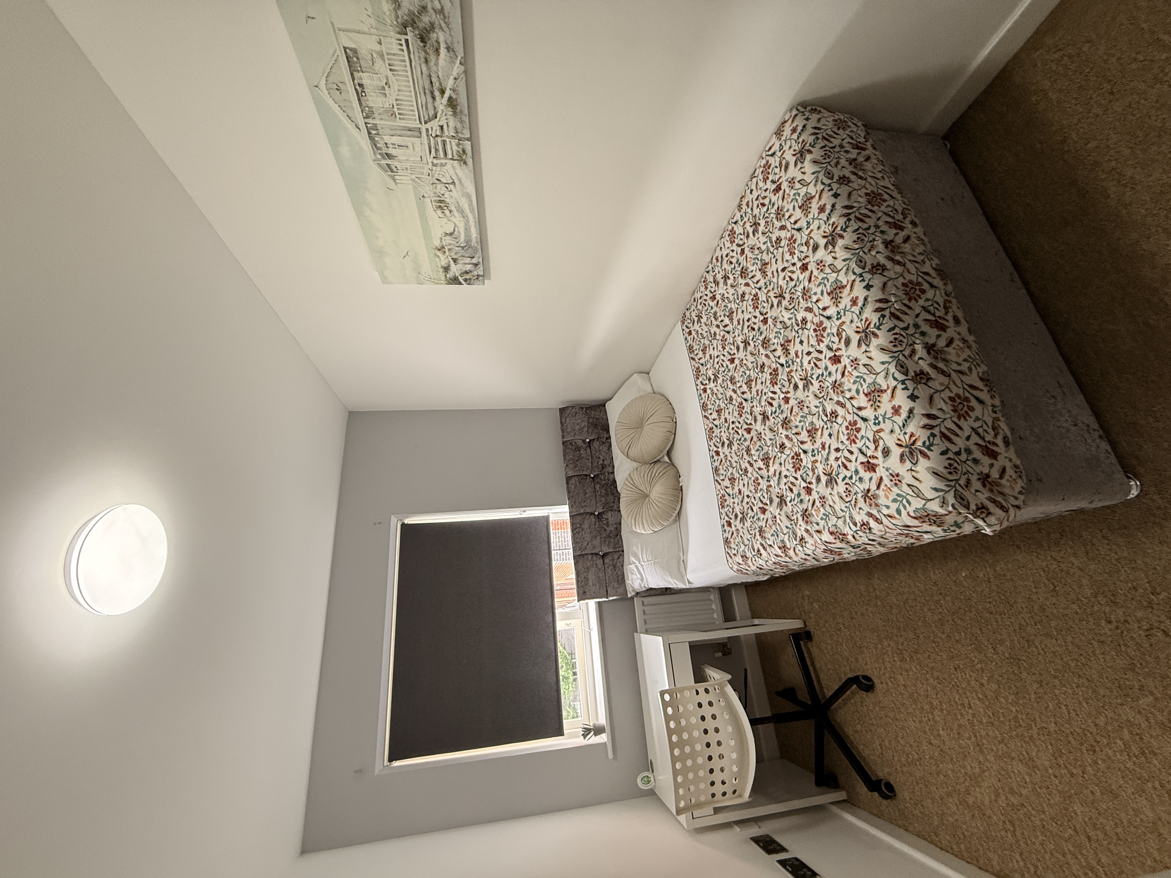 Modern 3 Rooms in Milton Keynes view 7