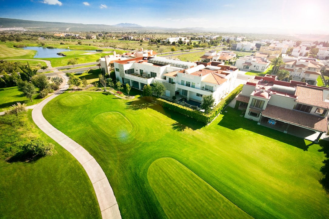 Vista principal El Campanario