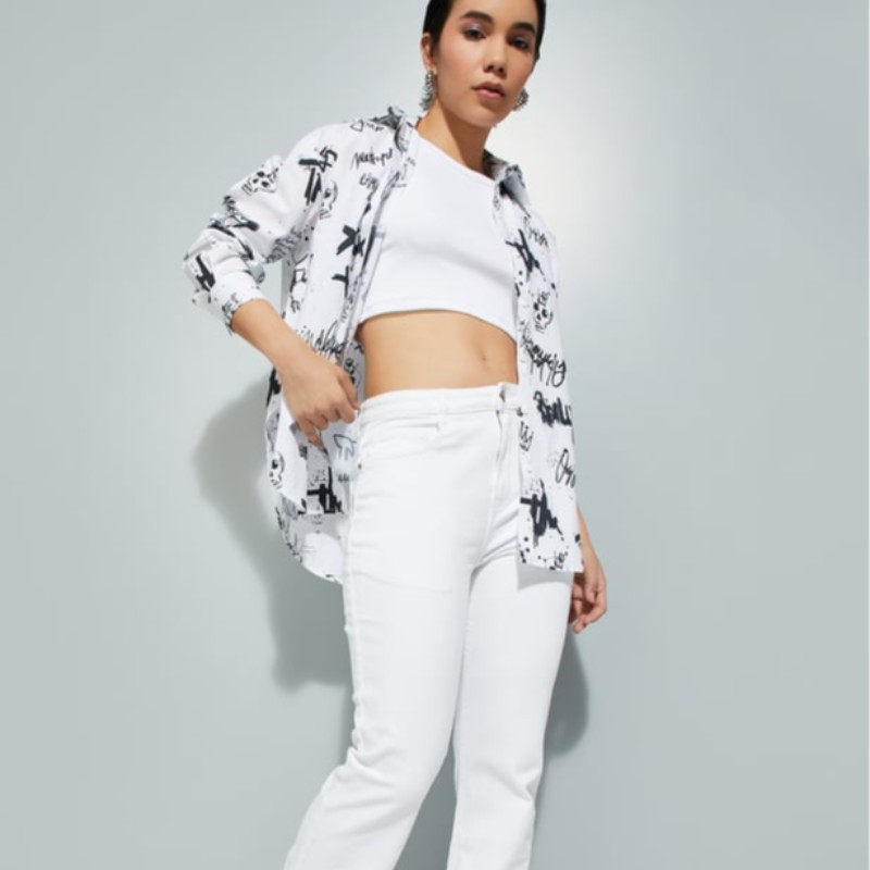 URB N Women Solid High Rise Kick Flared Jeans