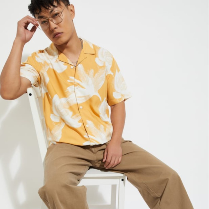 URB N Men Floral Print Resort Collar Shirt