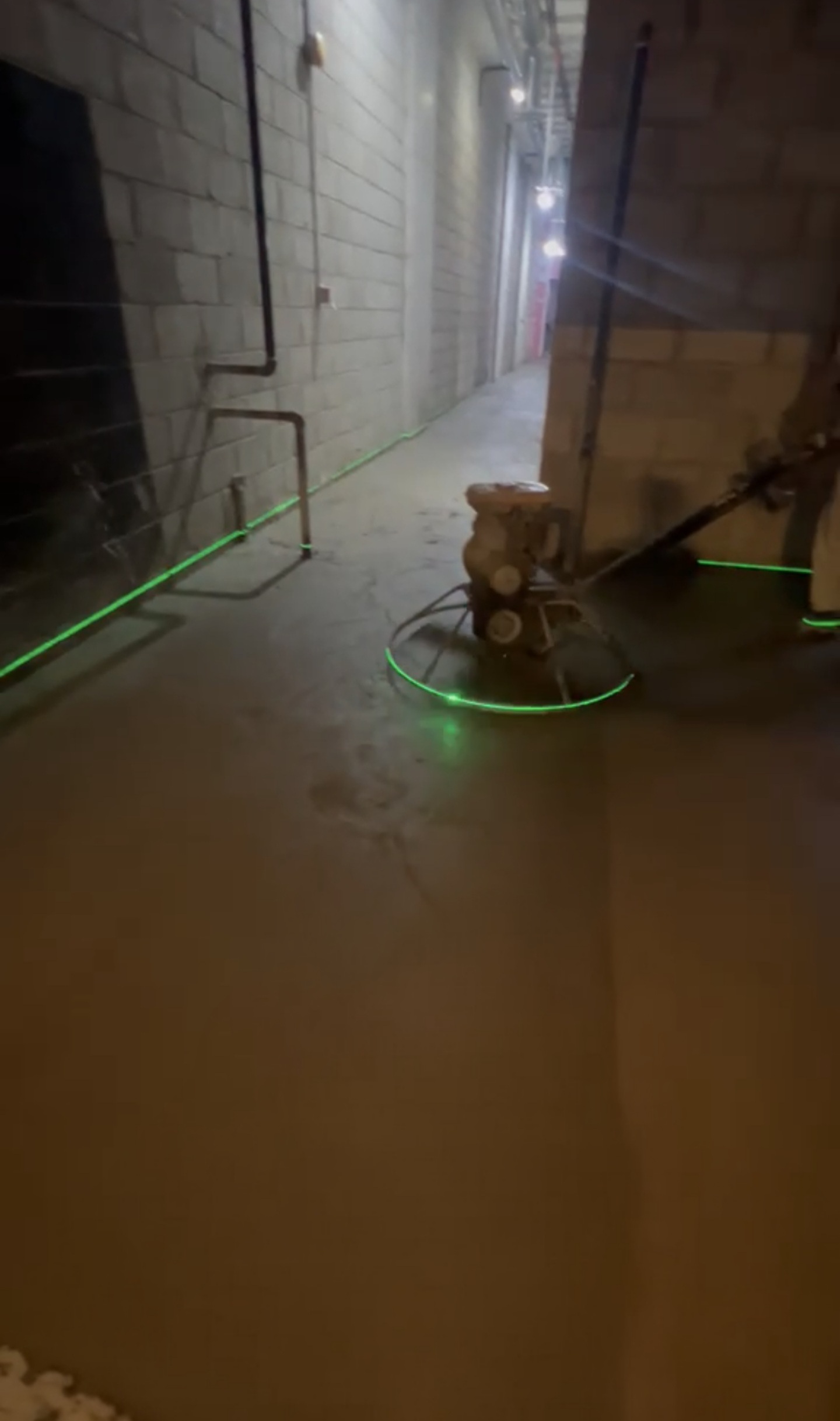 Power Trowel Concrete Finishing — Gaming Zone in Riyadh