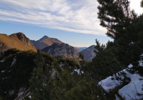 Da Vaiale alla Capanna Tita Secchi - Passo delle Portole - Maniva - foto 10