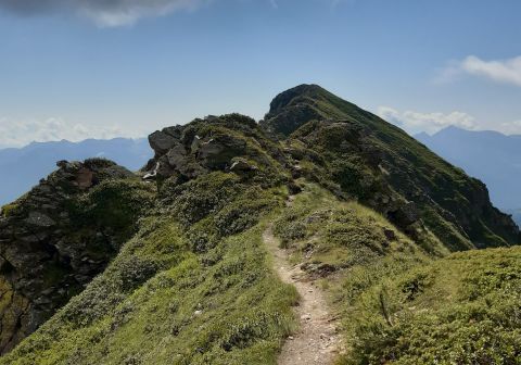 Laghi di Valbona e cresta del Monte Cengledino - foto 12