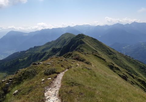 Laghi di Valbona e cresta del Monte Cengledino - foto 15