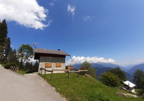 Laghi di Valbona e cresta del Monte Cengledino - foto 22