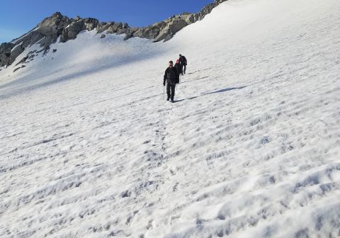 Scendendo dal passo Salarno