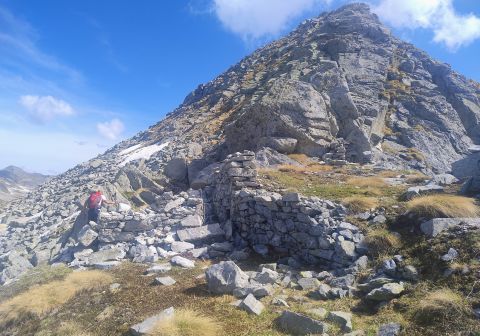 Risalendo senza sentiero obbligato il monte Serosine