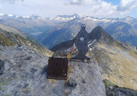 Cima del monte Gelo