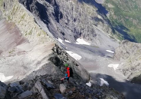 Discesa verso la bocchetta