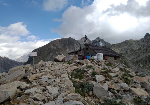 Rifugio Emilio Questa - foto 12