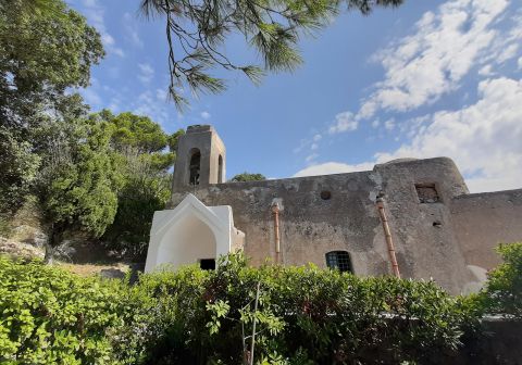 L'eremo di Santa Maria a Cetrella