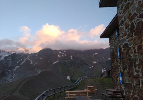 Rifugio Larcher