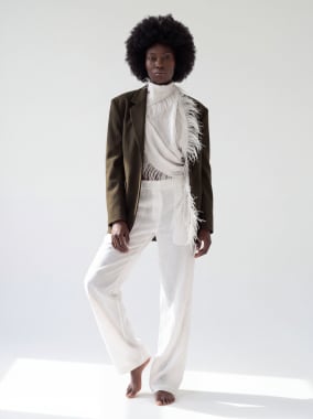 On-model campaign frame