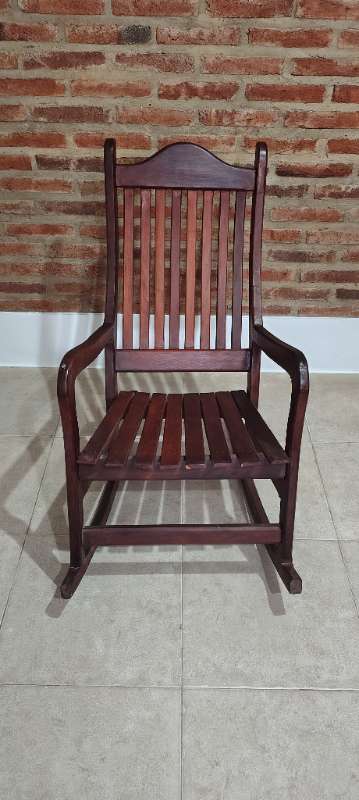 Vendo Sillón de Algarrobo 2