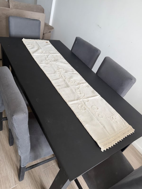 Mesa + 6 Sillas 2