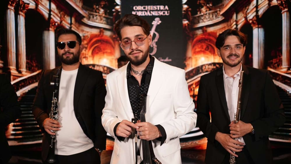 Iordanescu Orchestra – Identitate Iordănescu