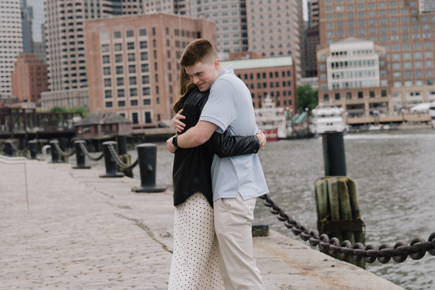 The moment before John proposes to Hannah