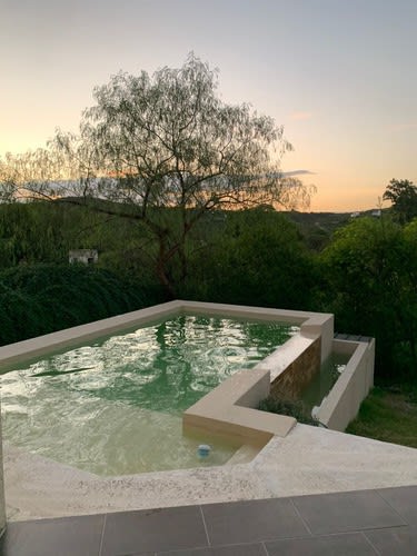 Casa en alquiler temporal - Casa Loft - Piscina - A Metros Del Puente Negro - Carlos Paz