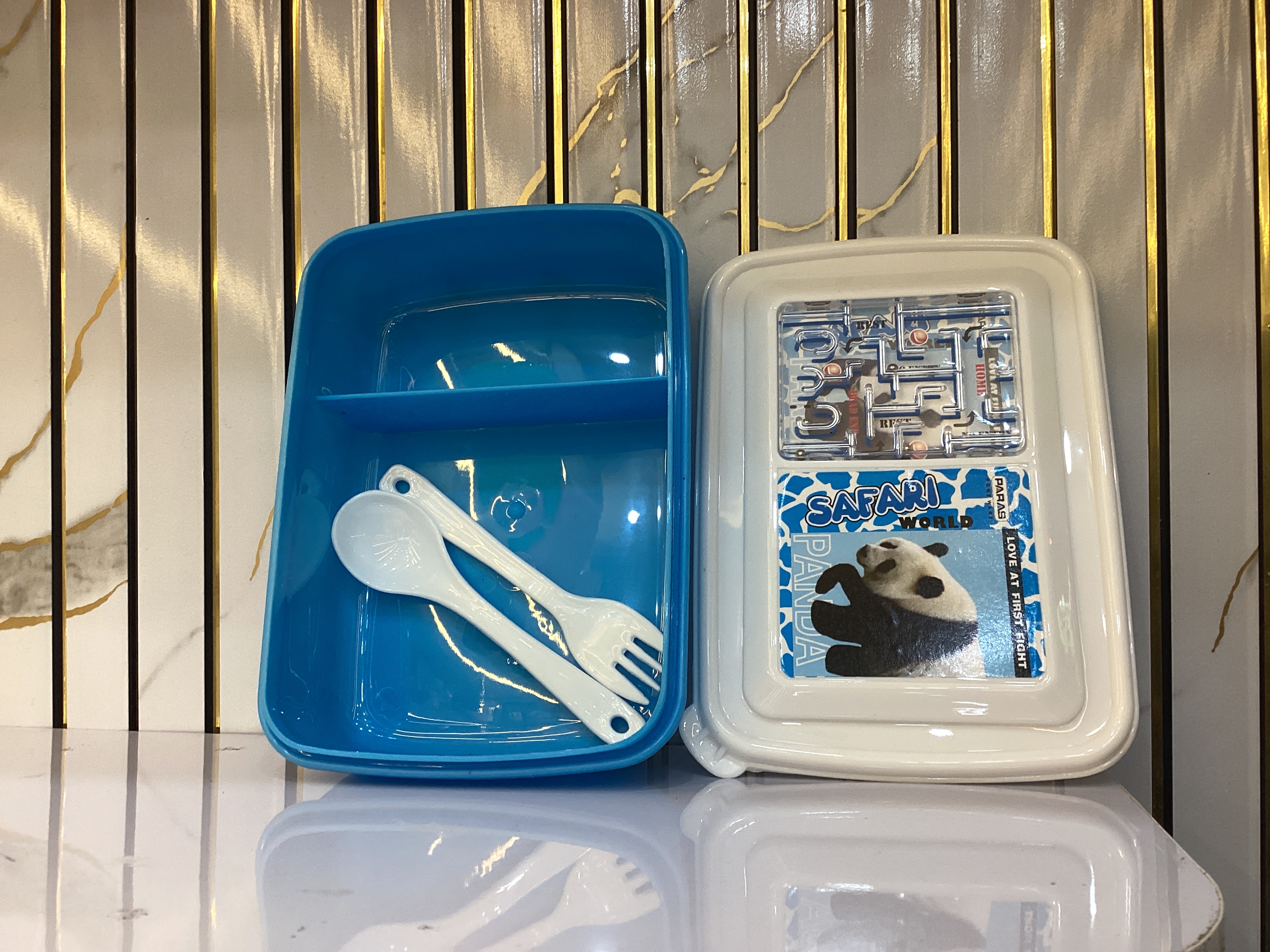 Paras Angry Time Big Game Lunch Box — Blue