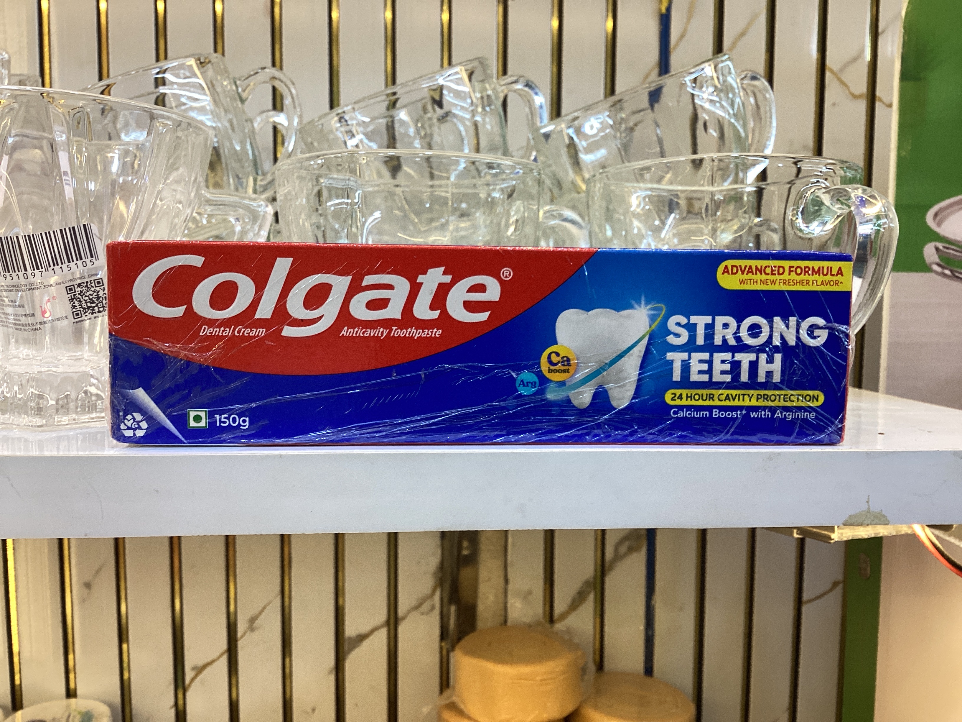 Colgate Strong Teeth Anticavity Toothpaste — 150g