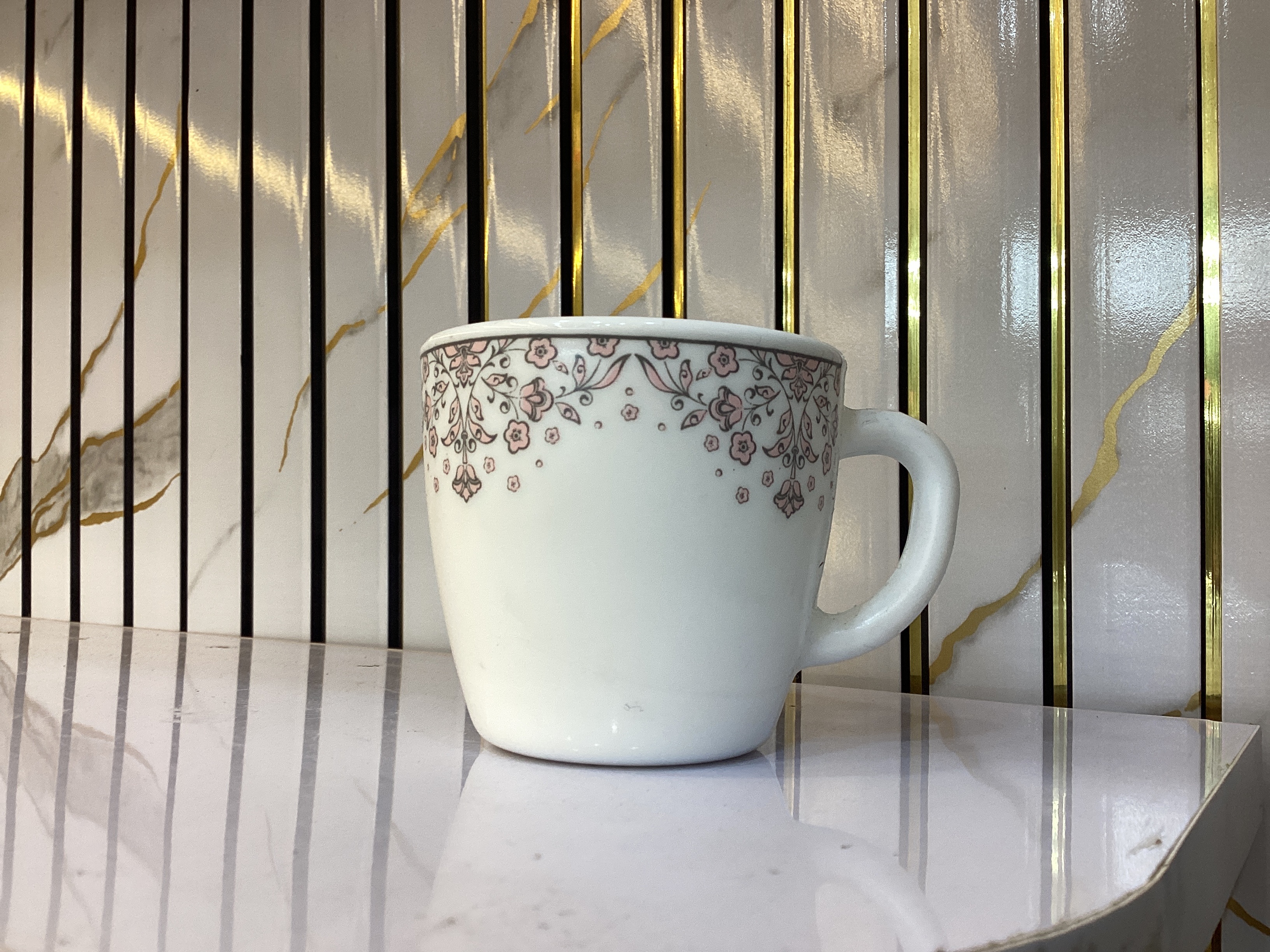 Borosil Larah Ceramic Floral Printed Tea Cup — Pink Floral