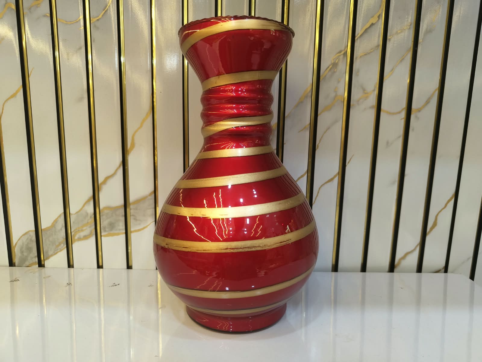 Decorative Flower Vase (Gold Stripe Design) — Red-Gold