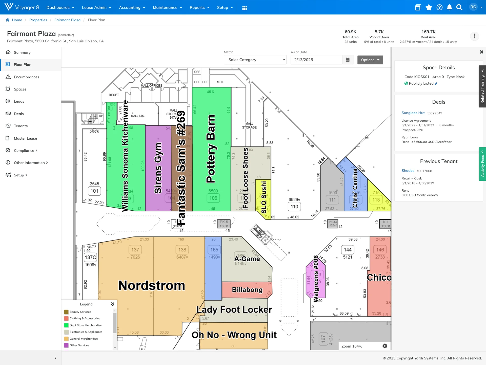 Voyager 8 floor plan for Fairmont Plaza showing color-coded tenant spaces and a Space Details panel with current and previous tenant deals.