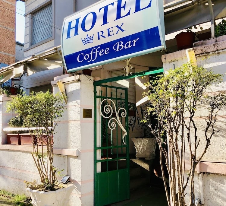 Rose Hostel - fotoğraf 1