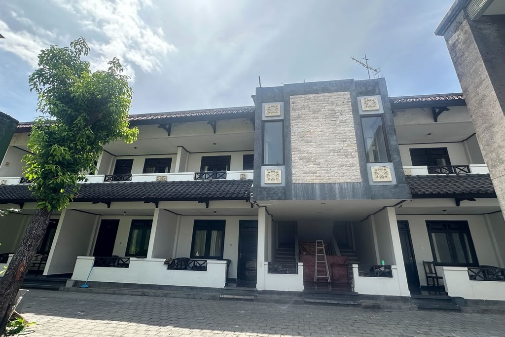 Hotel Warta Sari - fotoğraf 1