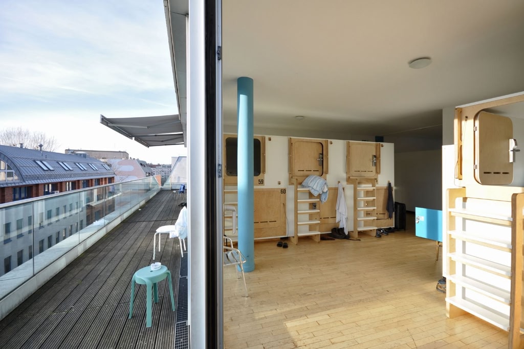 Heart of Gold Hostel & Capsules Berlin - fotoğraf 1
