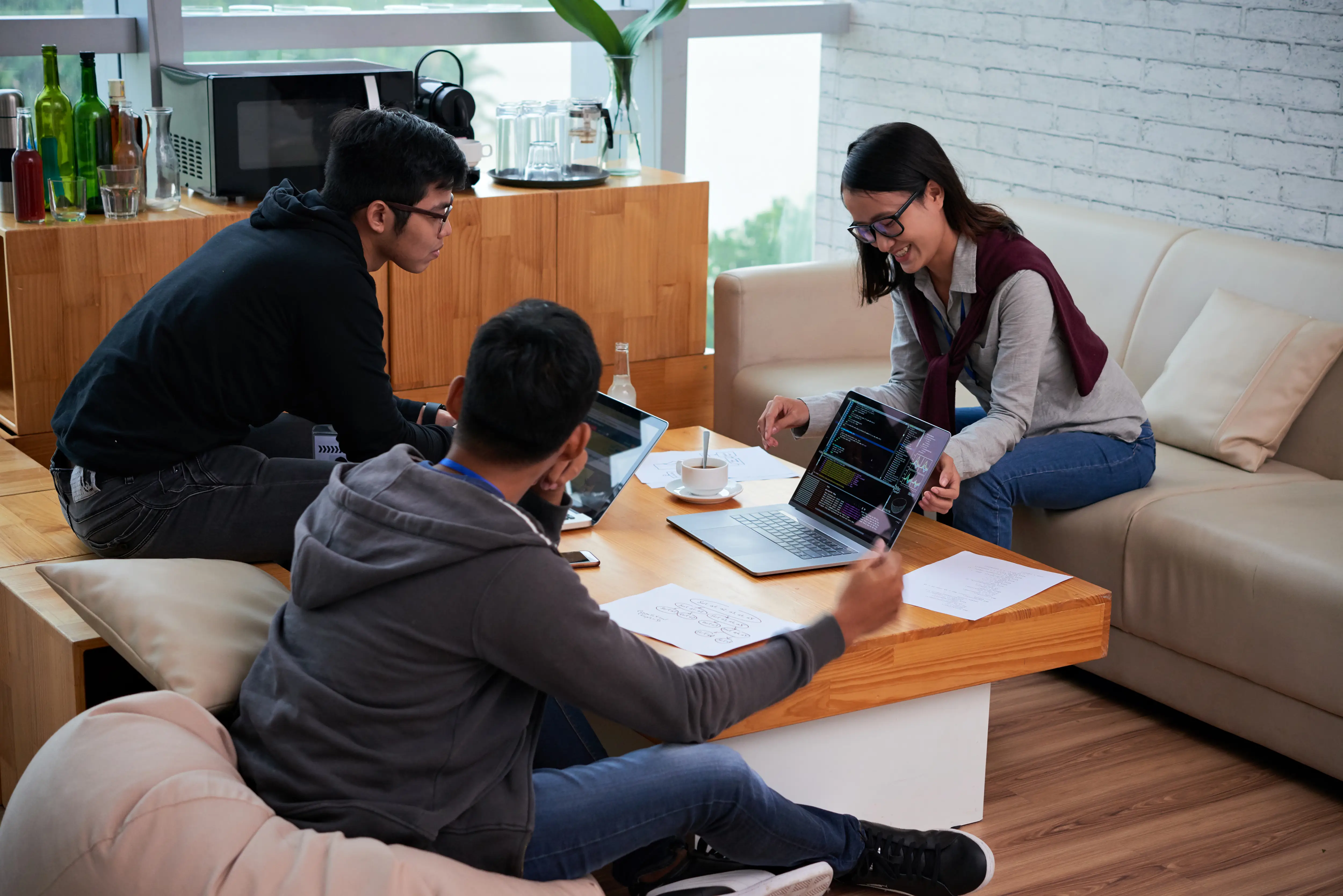 How Digital Planning Helps You Stay Connected With Family and Friends ?