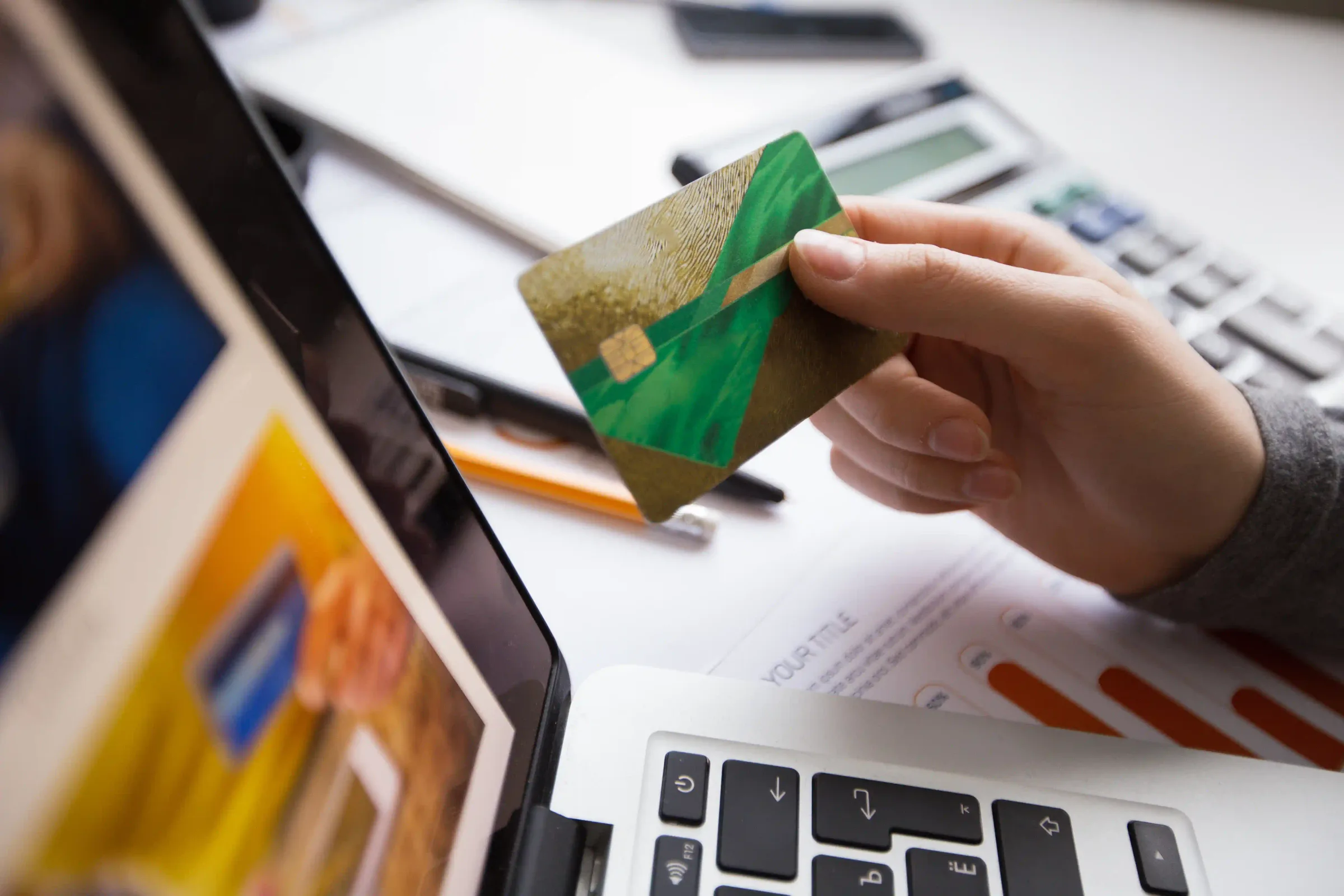 Cover image for Visa vs Mastercard (2026): Differences, Acceptance & Fees Explained