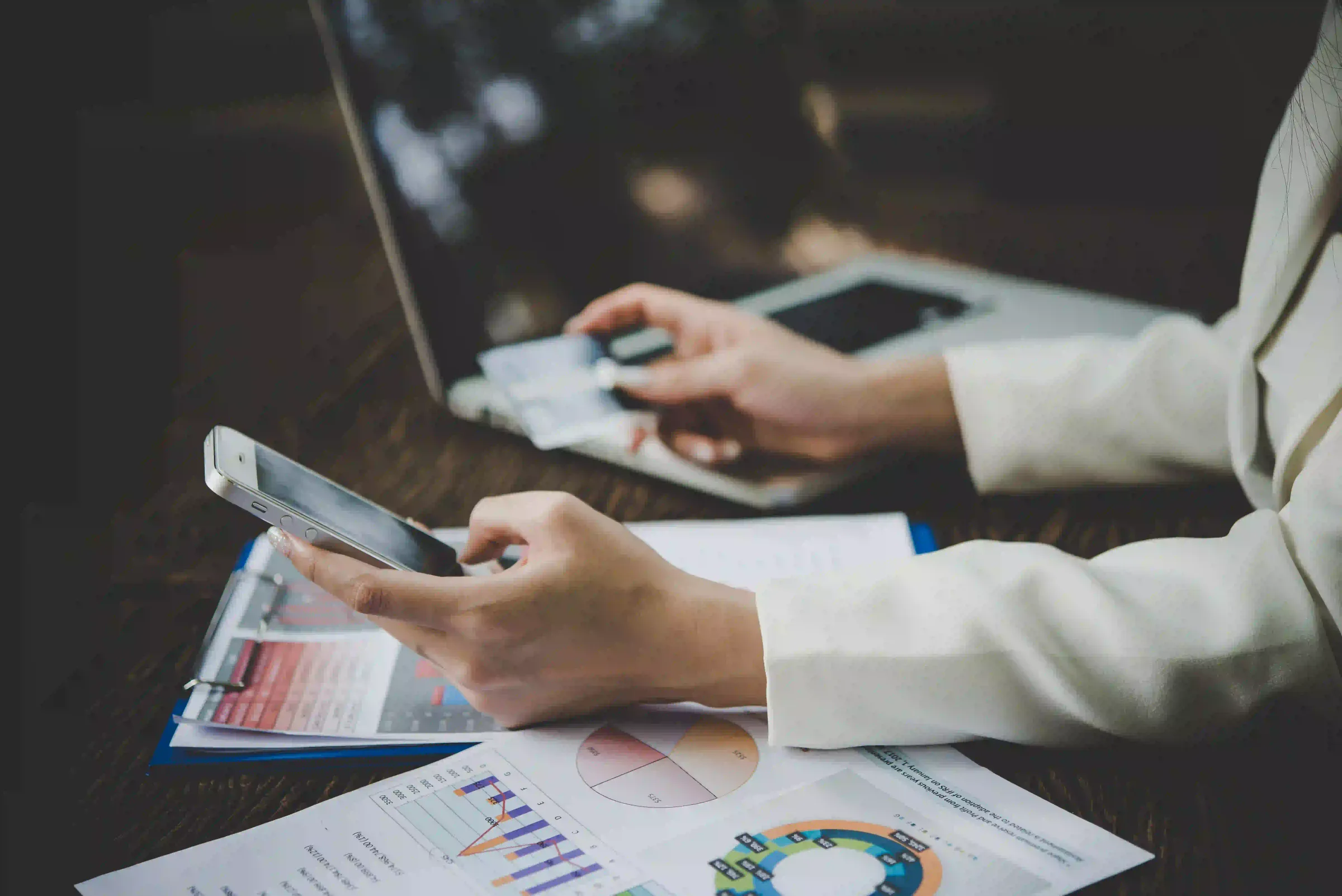 Cover image for Managing Payment Discrepancies and Maintaining Business Records Overview