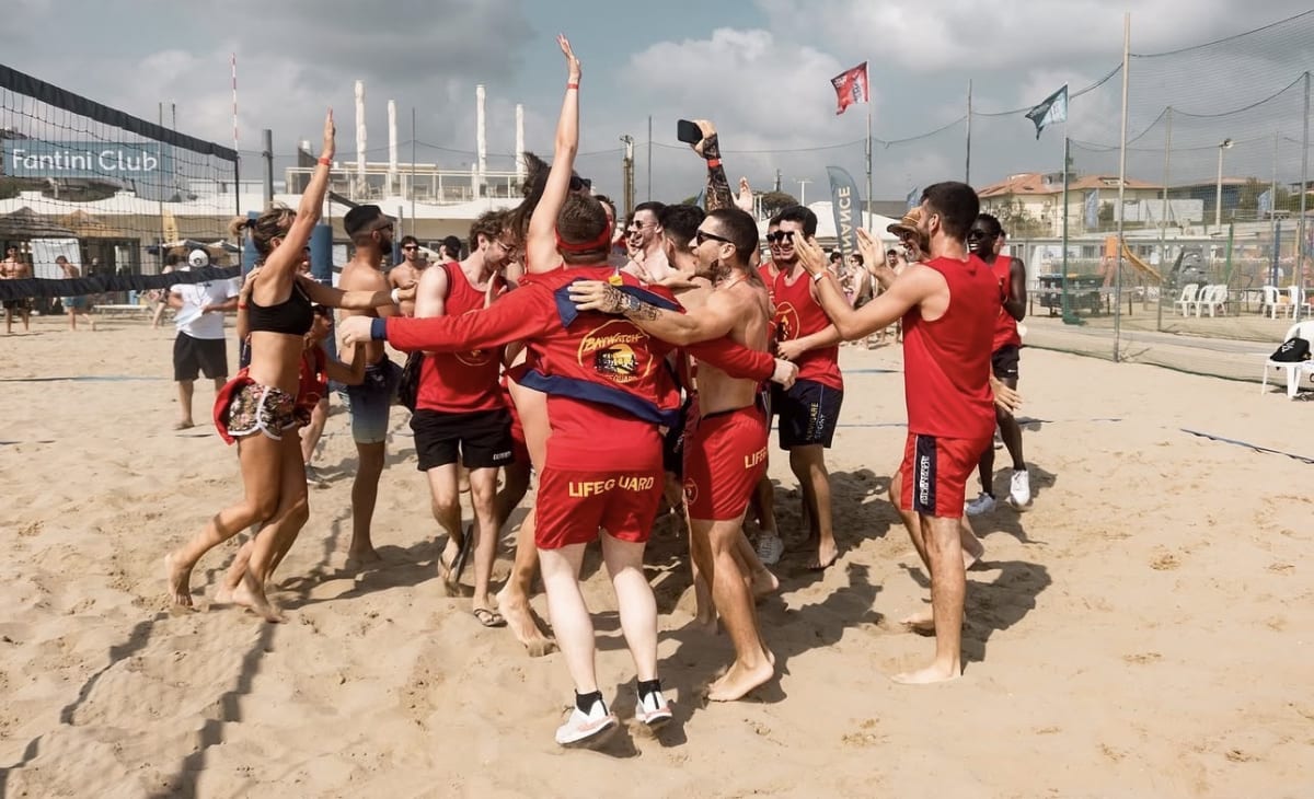 Squadra Rossa in spiaggia