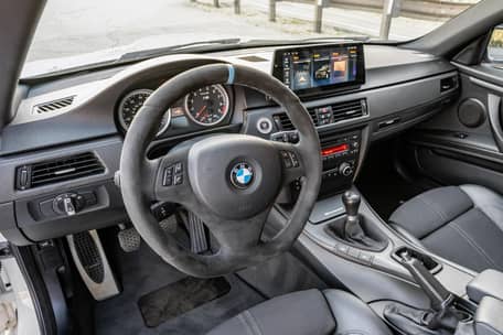 2010 BMW E9X M3 view 5