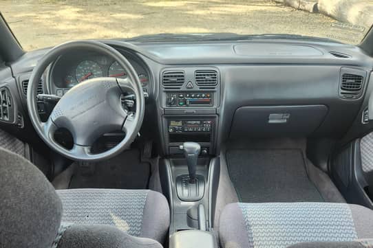 1999 SUBARU Legacy view 6