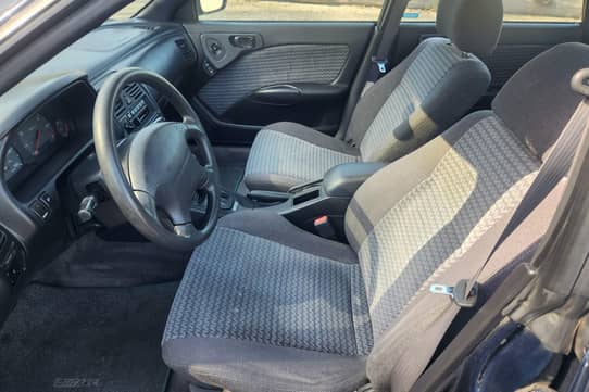 1999 SUBARU Legacy view 8