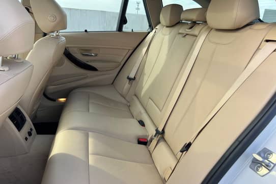 2015 BMW 328i view 7