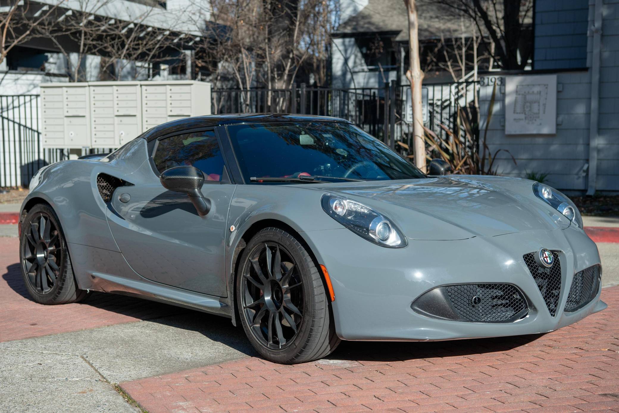 ALFA ROMEO 4C