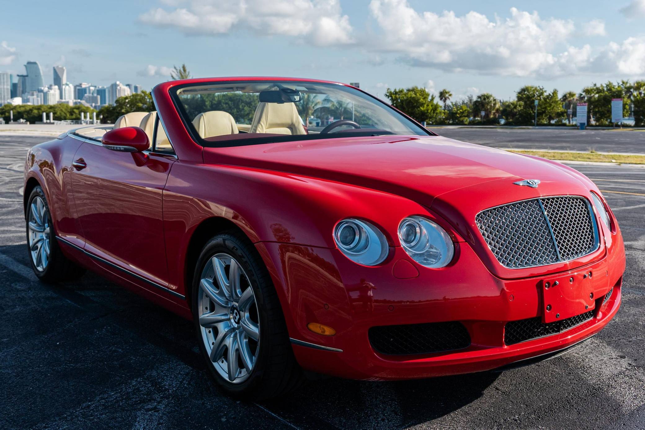 BENTLEY Continental